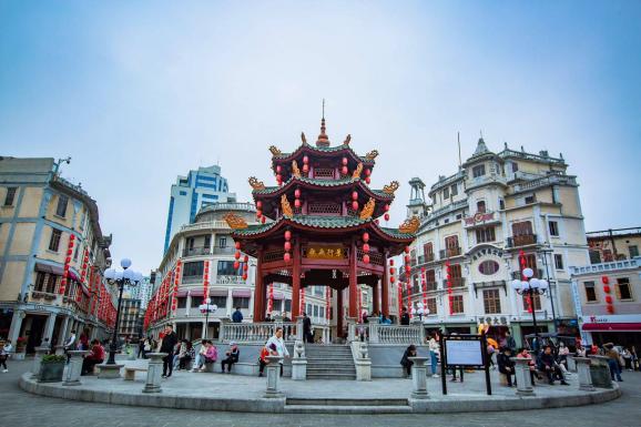 Shantou Little Park arcades · real location photograph from the delivery.